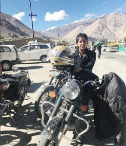 Kashmira Pardeshi Likes To Travel